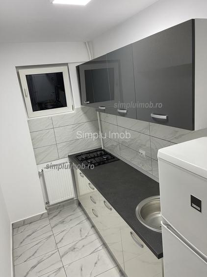 Decomandata Garsoniera Renovata Metrou 1 Decembrie 1918 - 4