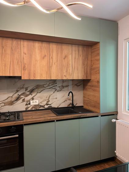 Apartament 3 camere -  RENOVAT - Berceni - Scoala 108