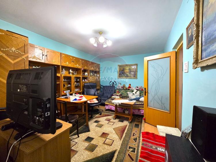 Apartament 2 camere Teiul Doamnei de vanzare, bloc 1985 - 2