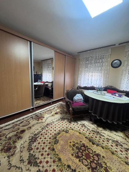 Casa zona rezidentiala , 700mp teren, Radauti