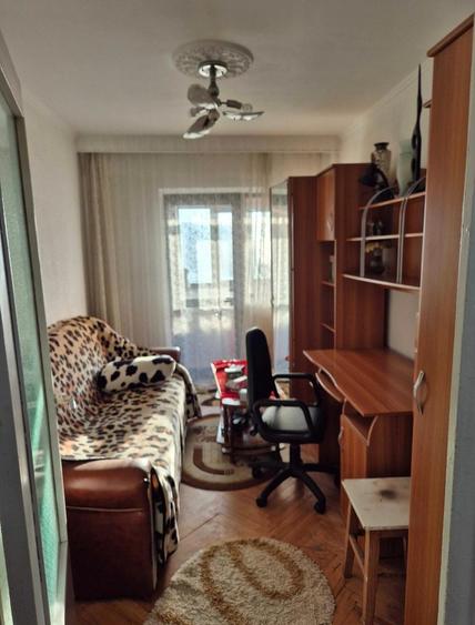 3 camere D- 78 mp - Posta Pacurari- 137000 euro