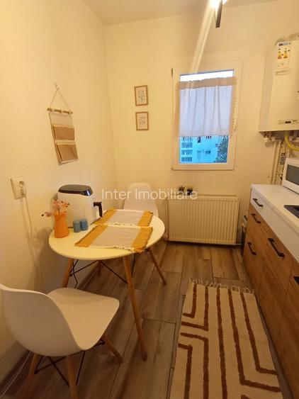 De vanzare apartament, 2 camere, nedecomandat, 50 mp, Podu Ros, Sensul Giratoriu - 4