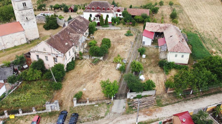 Istorie și potențial – Proprietate unică în Cricau, județul Alba
