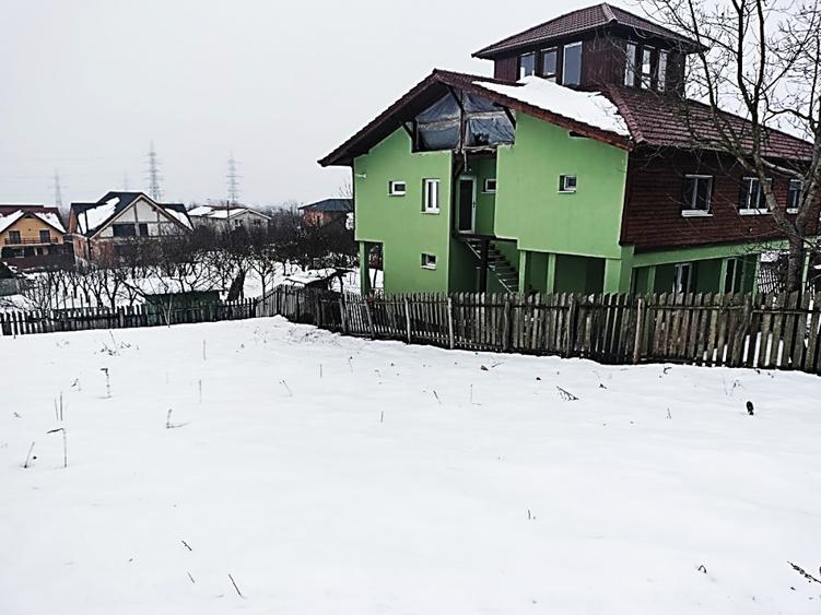1400 mp. Deschidere 38 m Teren Intravilan CETATE Valea Popii utilitatile langa