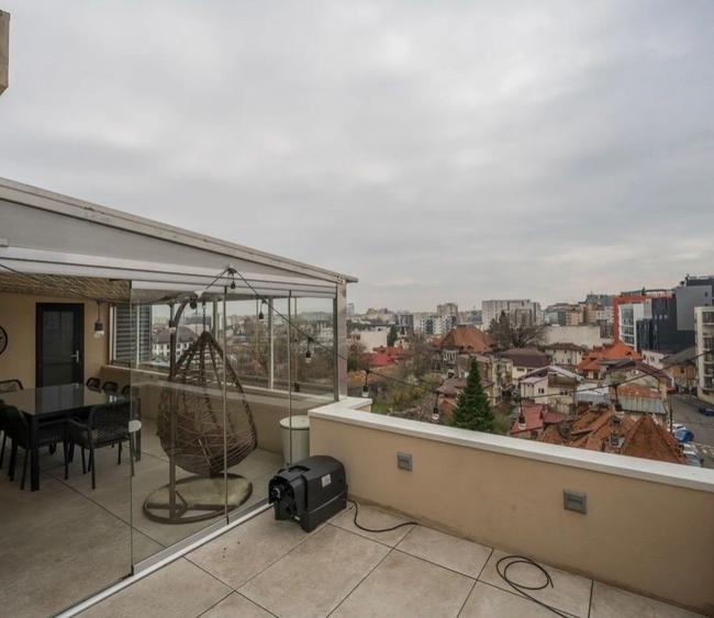 Duplex cu 4 camere și terasă de 59mp | Bloc 2008