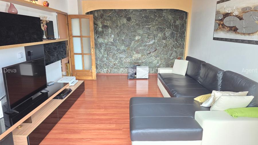 Vand apartament 4 camere cu GARAJ in Deva, zona Dorobanti, etaj 2, - 10