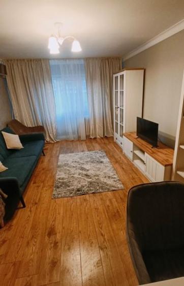 Inchiriere apartament 3 camere decomandat,Tineretului, langa Scoala 97, metrou,