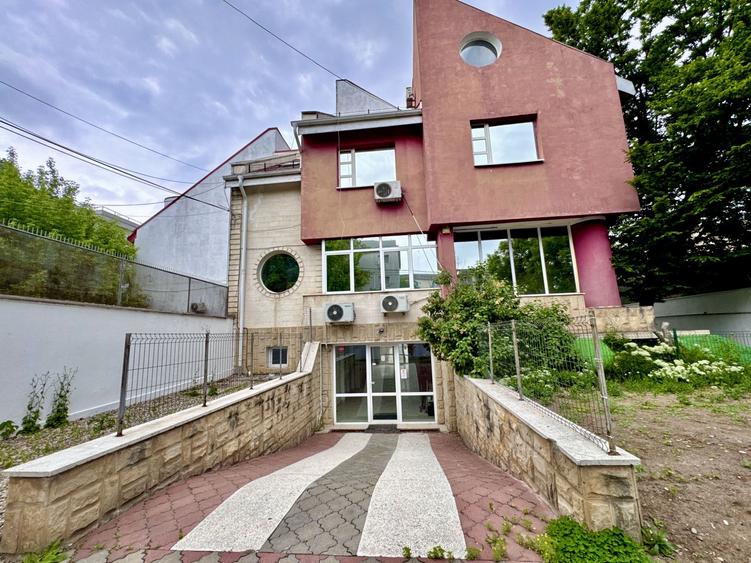 VILA SPATIOASA BANEASA | AEROGARII | BIROURI | CLINICA | COMERCIAL