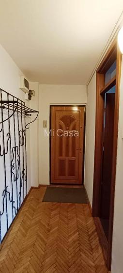 Apartament cu 4 camere in Tractoru-Independentei - 19