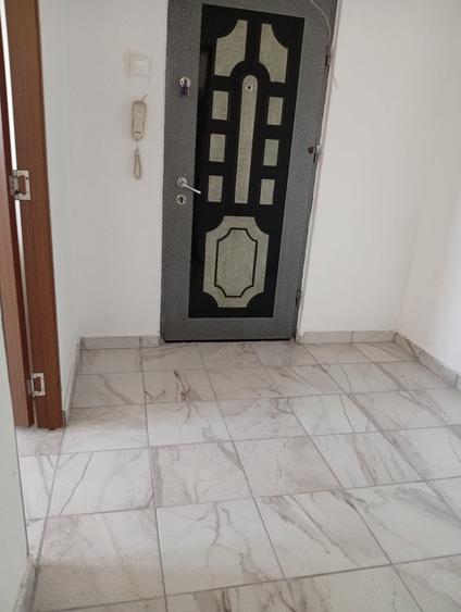 Apartament 2 Camere,Colentina,Fundeni,bl.1979,reabilitat,Amenajat,Liber