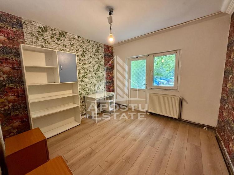Apartament 3 camere de vanzare, zona Lipovei, Timisoara