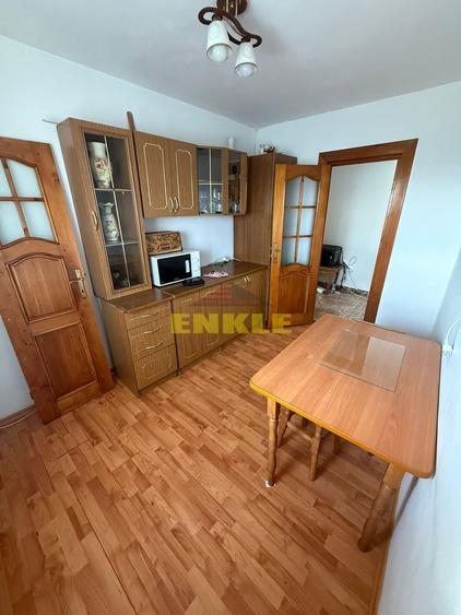 De vânzare apartament 2 camere decomandat – Zona Bucovina