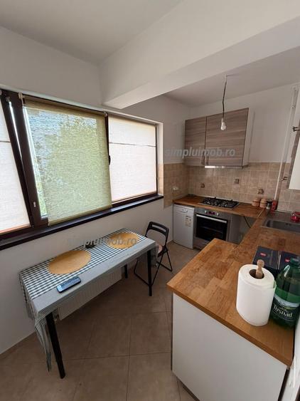 2 camere Mterou Leonida bloc 2014