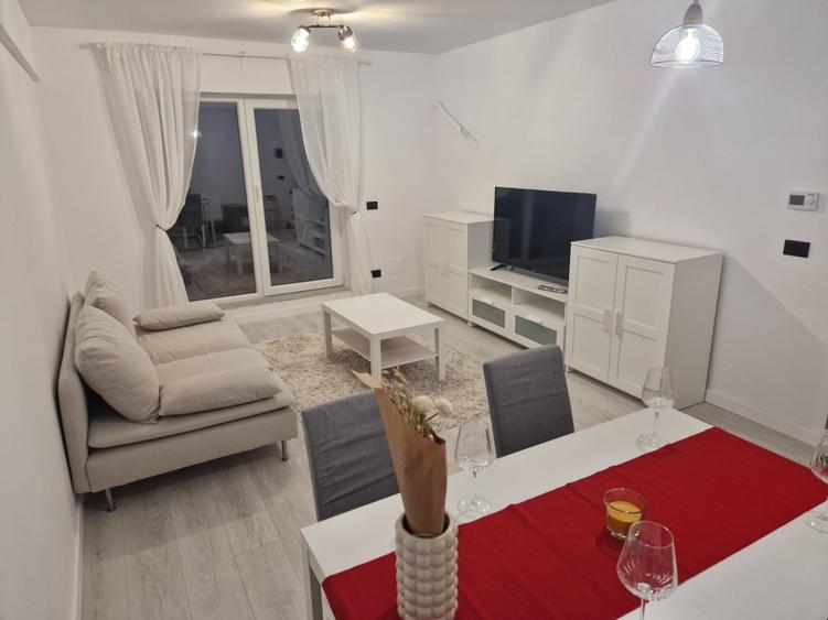 Inchiriez Apartament 2 camere Piata Sudului