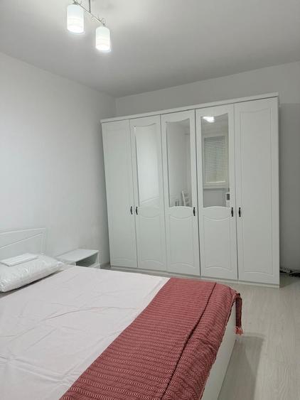 Apartament de inchiriat cu trei camere, Calea Grivitei