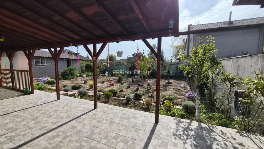 Lazu - casa constructie mixta + teren 515 mp
