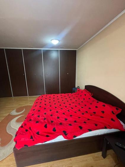 Casa de Vanzare cu teren spatios,zona Pantelimon-Delfinului,langa Mega Mall&Lac;