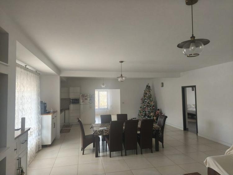 Afacere la cheie! 2 sali evenimente+ apartament 220mp, Siret