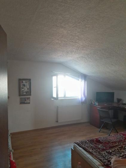 Casă de vanzare p+1 Postavari