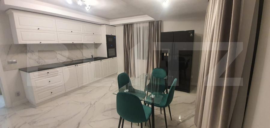 Casă cu 3 camere și un teren de 700 mp, Livada Meses