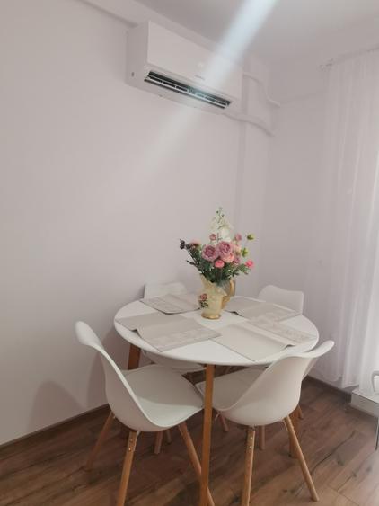 Apartament 2 camere BRD Piata Mare