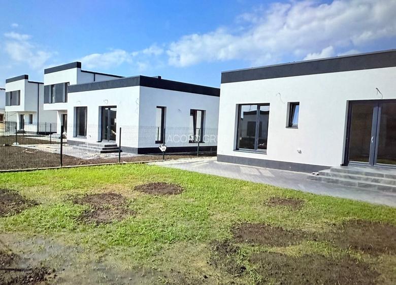 CASA IN BERCENI-VIDRA PROIECT NOU TOATE UTILITATILE COMISION 0