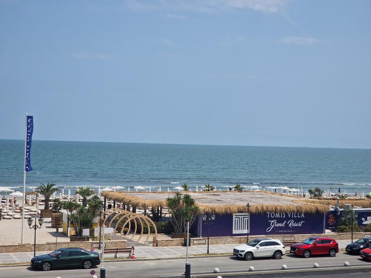 Mamaia Nord (Tomis Villa Grand Resort )-Studiou finalizat la cheie, parcare.