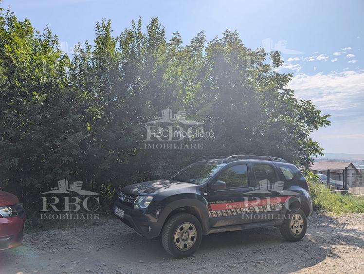 Teren intravilan 4600 mp cu front de 25 m pe strada Odobesti - 10