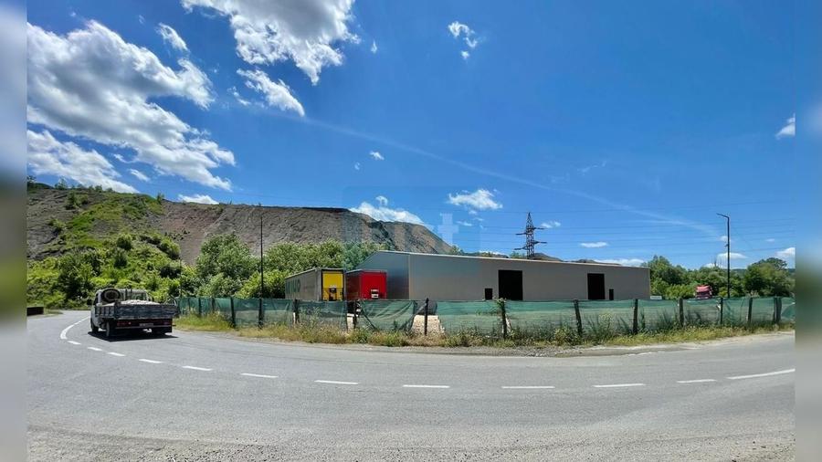 Hala noua 600 mp,autorizatie ISU, trifazic 50 kw