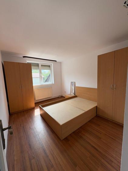 Apartament 3 camere, 83 mp, terasă 33 mp, zona Sud