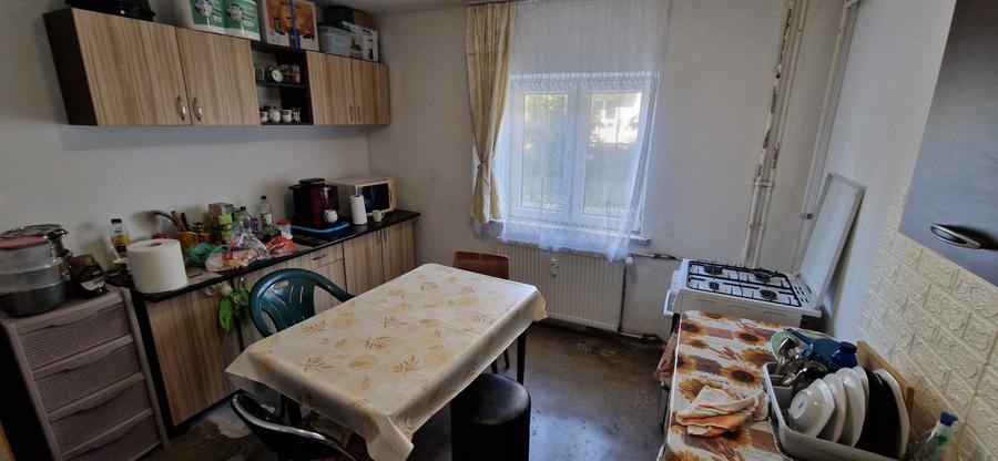 Apartament 2 camere de vanzare, 53 mp, zona Craiovita