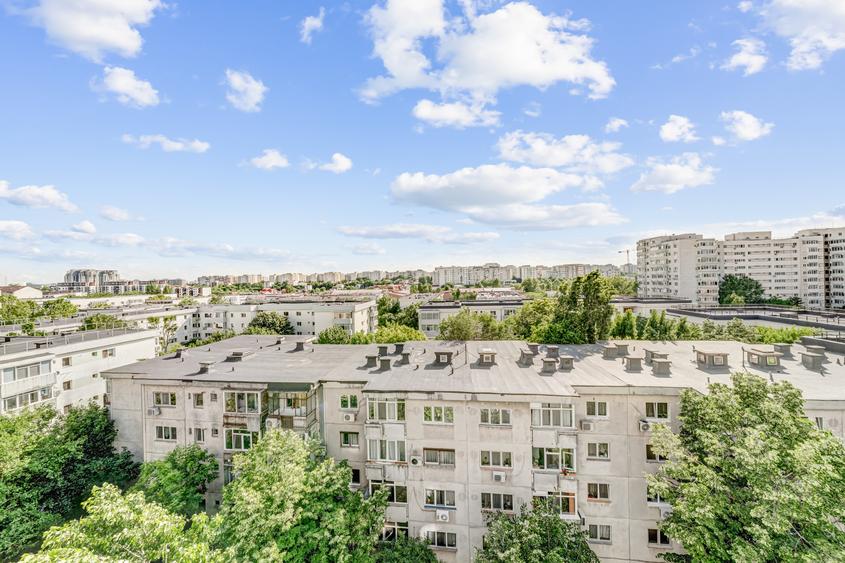 **Apartament cu 3 camere | 64,2 mp utili | 2 băi | Bloc 1985 | Etaj 7/8 | Sector