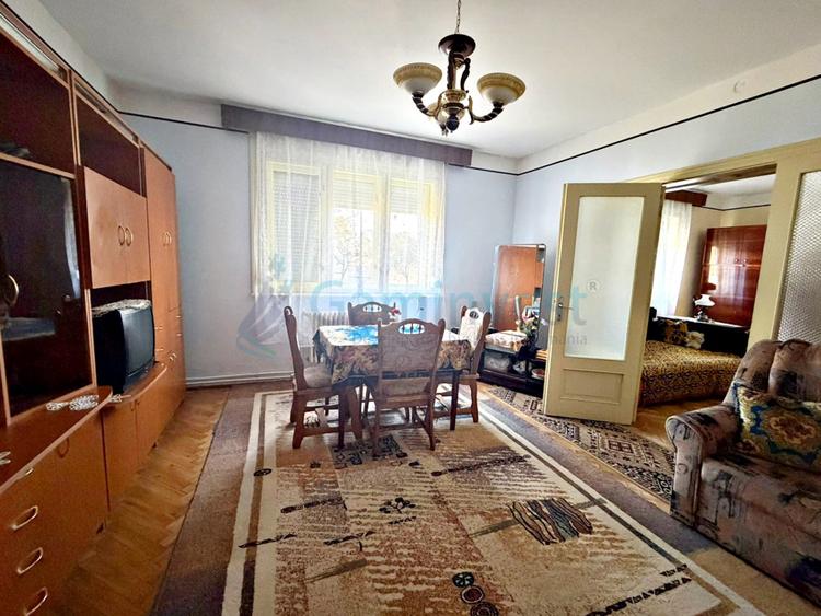 Casa de vanzare in Iosia, strada deosebita, teren 510 mp, Oradea,Bihor