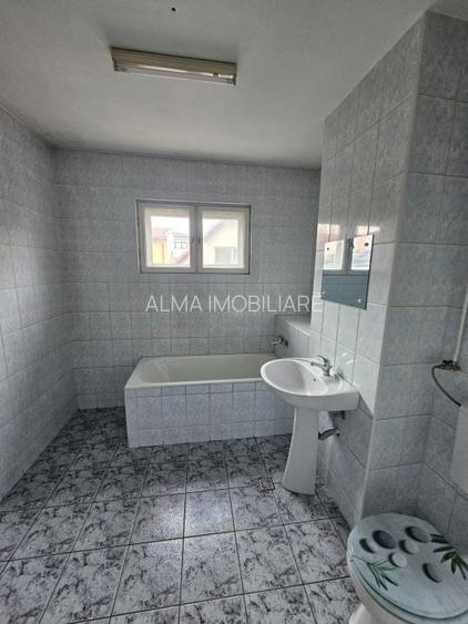 Super oferta! Casa cu 6 camere in Gheorgheni, pentru locuit sau birou! - 7