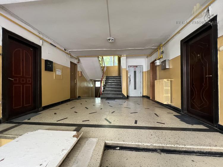 3 Camere | Berceni- Sudului | NEMOBILAT | Balcon