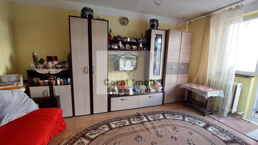 Vanzare apartament 2 camere COLENTINA/DOAMNA GHICA