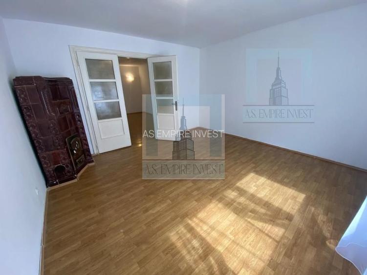 Casa singur in curte - zona Schei - 20