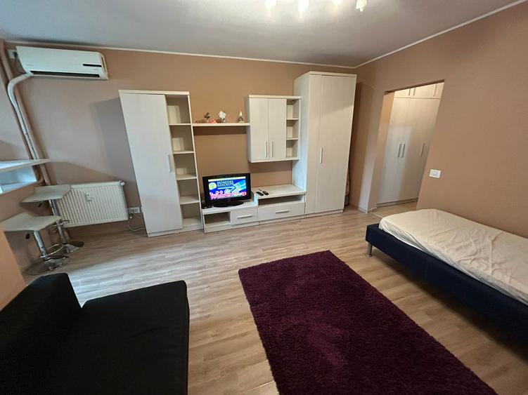 Dristor, garsoniera langa metrou, moderna, libera, aer conditionat