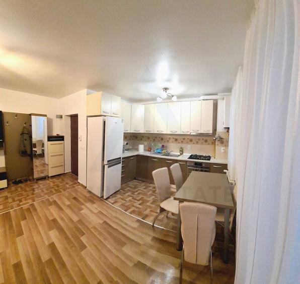 Apartament modern 2 camere parter parcare privata balcon D-na Stanca
