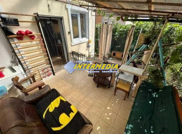 Inchiriere Casa Mobilata 6 Camere CETATE pretabila pentru muncitori
