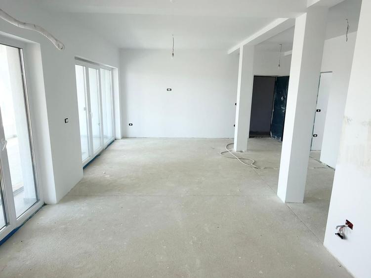 Comision 0-Apartament 3 camere - 135000 euro, TVA si parcare incluse!