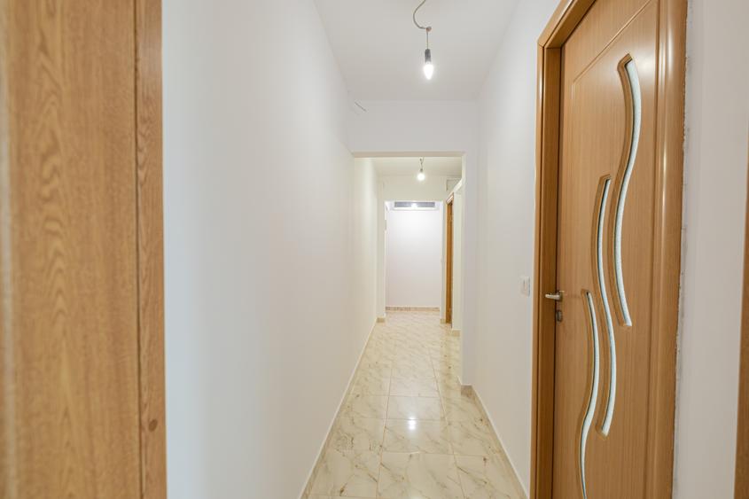 Apartament 3 camere - Tomis 3