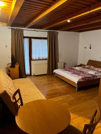 Vanzare cabana intr o zona de vis Petrosani Cheile Jietului