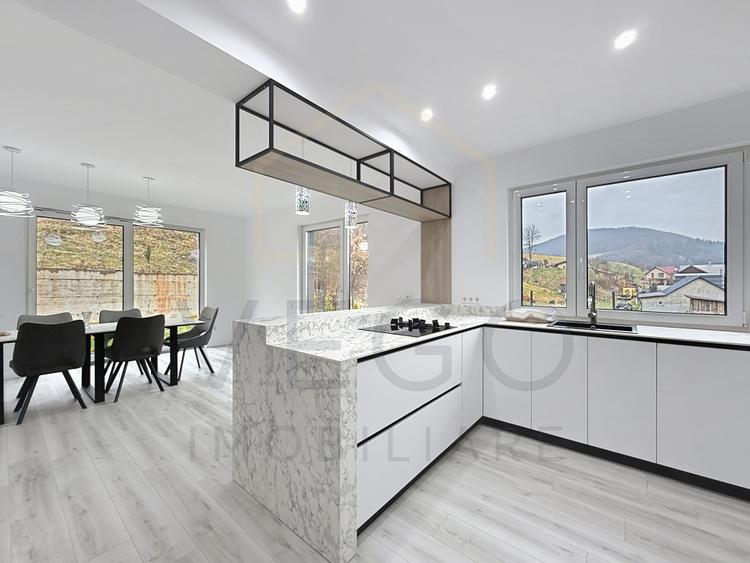 Casa noua cu 3 dormitoare + living, curte generoasa, in Gilau