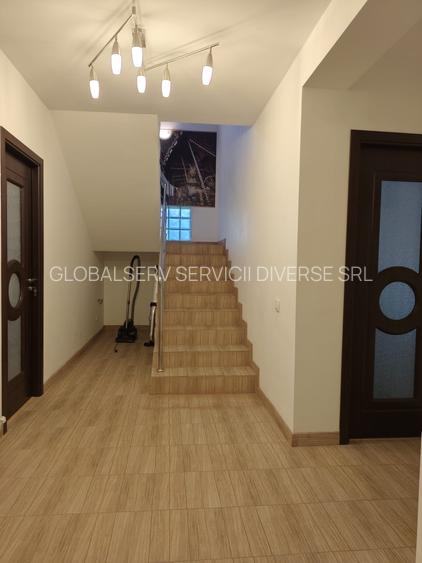 FARA COMISIOANE PENSIUNE cu 7 camere si 6 bai P+E garaj 2 terase gaze curent apa - 35