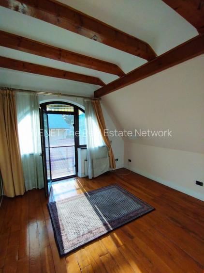 SUPER OCAZIE SE VINDE VILA DE LUX SI CASA DE OASPESTI IN BALOTESTI LA LAC 555000 - 24