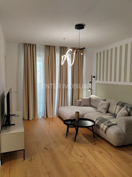 CITY POINT, 2 camere lux, cochet, prima închiriere,55 mp, etaj 8,terasa,deosebit - 2