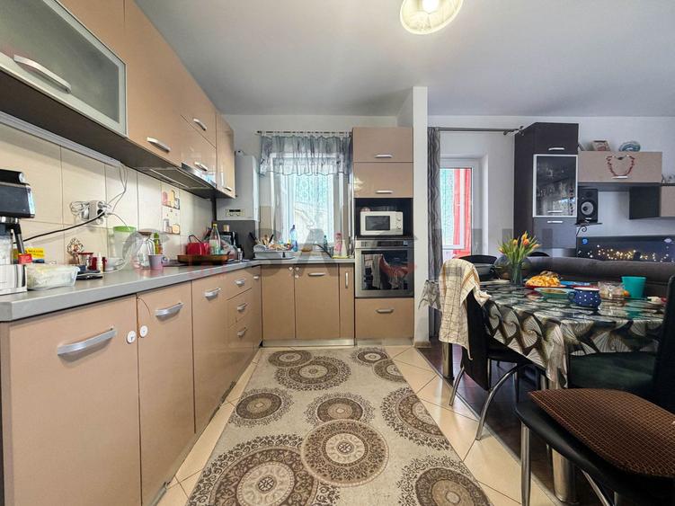 Apartament 3 camere, 2 balcoane, bloc 2012 | MARASTI