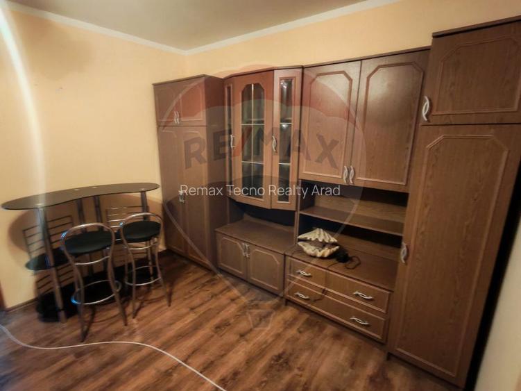 Apartament cu 2 camere de vânzare în Brad,jud. Hunedoara - 3