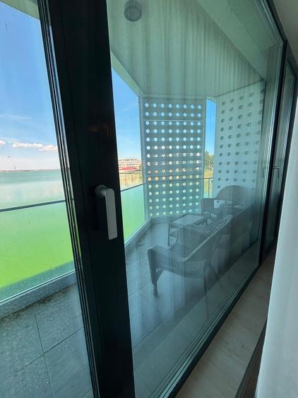 2 CAMERE LUX | VEDERE FRONTALĂ LA LAC - MAMAIA / LAKE ON